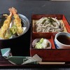聴琴亭 - ジャンボえび天ざるそば。