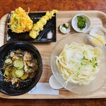 肉汁うどん 飩兵衛 - 