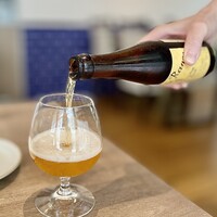 ブルーセゾン - シードル辛口　フランス産林檎の微発砲ワイン