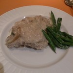 ピノサリーチェ - TVでも紹介された、シチリア風まぐろのアーモンドミルク煮、、だと思うｗ