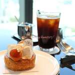 Hills House Dining 33 Pâtisserie à la Maison - 