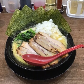 横浜家系ラーメン 龍馬家_0