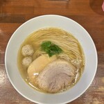 麺や而今 - 塩鶏湯そば（1100円）