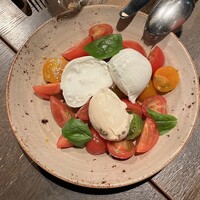 オービカ モッツァレラバー 梅田店 - 