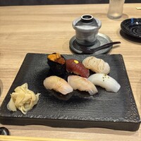 鮨 botan - 