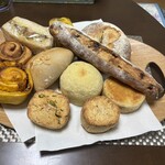 天然こうぼぱん とことこ - 貴方なら、どれから食べちゃい桝太一❓