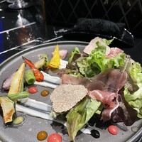 HIKARI - 