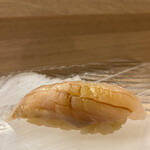 鮨処 暁 -akatsuki- - ホッケの昆布締め