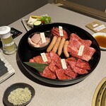 居間焼肉 百欒 - 