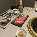 居間焼肉 百欒 - 