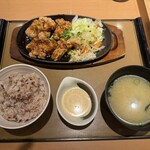 やよい軒 - 料理写真: