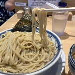 中華そば 千乃鶏 志木店 - たっぷり昆布水に浸かってます。