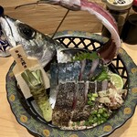 かき小屋 厚岸水産 豊田本店 - 黄金の生サバ造里半身♬