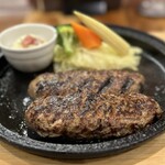 グリルK - 料理写真:炭火焼ハンバーグ　クイーン（260g）