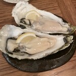 なきざかな - もまれ牡蠣