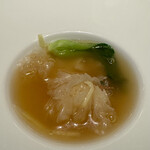 中国料理 燦宮 - 宮城県気仙沼産吉切鮫ヒレの姿煮込み