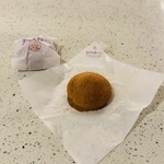 菓子処　わらべ - チーズ饅頭