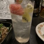 スモークアンドスミビ 102 - シナモンフルーツミックスサワー