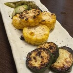 鶏酒場 大阪梅田 アイボリー - 