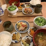 発酵食堂 かもすで - 