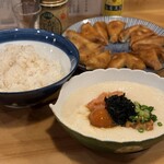 牛タンとクリスピー餃子 ひまわり - 