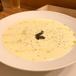 創作料理Ryota  - ●静岡県産桑高農園直送とうもろこしの冷たいスープ　キャビアを軽く添えて（2〜3人前）
