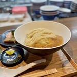 らぁ麺 紫陽花 - 冷たいジュレがポイントです(o^^o)