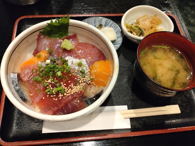 Sakana to Shun no Ryouri Maru