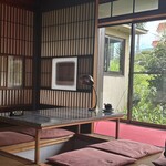 カフェ 閑居 - 1階座敷