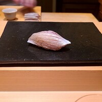 鮨処 やまと - 春子鯛の昆布締め