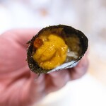 うを徳 - 2025.7 奥尻島産ムラサキウニと北海道産鱒子いくらの手巻き