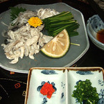 旬彩鈴吉 - 河豚皮、湯通しされた身