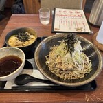 蕎麦とラー油 - 料理