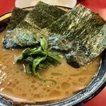 家系総本山 吉村家 - 