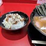 家系ラーメン 王道家直伝 青森野呂家 - 