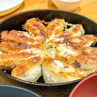 博多鉄なべ 無限餃子_0