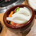 肉匠みちば - 肉匠壺カルビ@¥1519x2(写真は一人前)