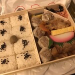 HANAGATAYA - 料理写真:崎陽軒「シウマイ御辯當」（1,070圓）。