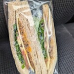 パパサンドのお店 はとぽ - タコス（324円）