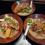 ワタリガラス - お皿によりお花も違って可愛い