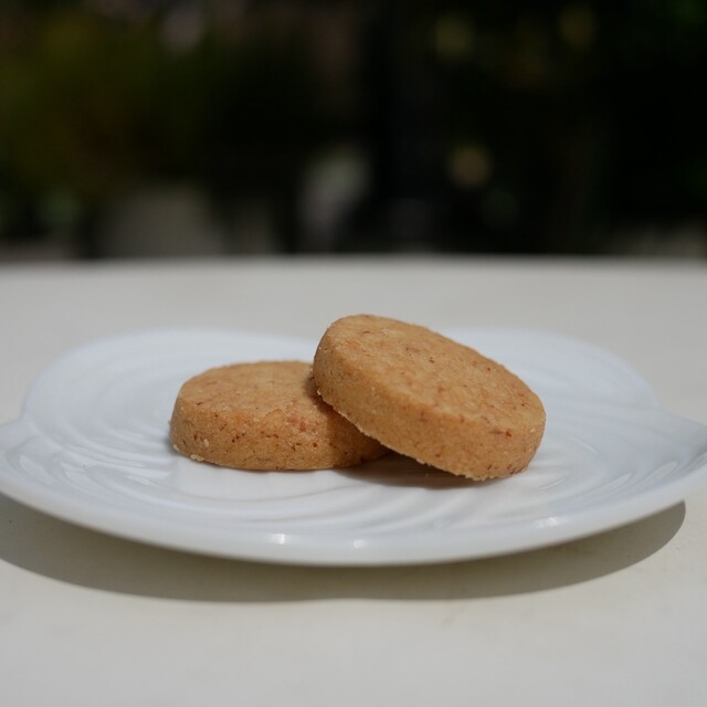 ツッカベッカライ カヤヌマ （Zuckerbäckerei Kayanuma） - 溜池
