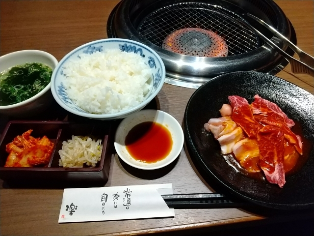 金曜日に焼肉』by nalily : 肉の楽家 - 淀屋橋/焼肉 | 食べログ