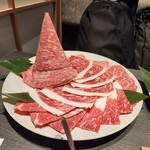 松阪牛・神戸牛・近江牛 三大和牛食べ比べ しゃぶ輝 品川 - 