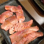 鳥焼肉・ホルモン 拓 - 