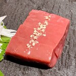 和牛焼肉 伍感 - 新鮮レバーの炙り刺し②