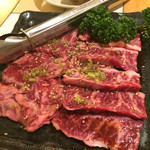 焼肉と牛タンしゃぶしゃぶ　なお - 上はらみだ。美味い。唸ったぞ。美味いと。良い肉の味がしたぜ！