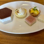 イタリアンダイニングベルラーゴ - 