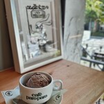 café paro paro - ナチュラルなカウンターが気持ち良いです。