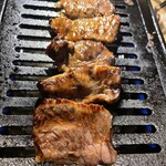 肉ホルモン処 萬 - 