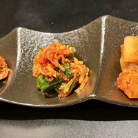 焼肉　福々 - キムチ盛り合わせ